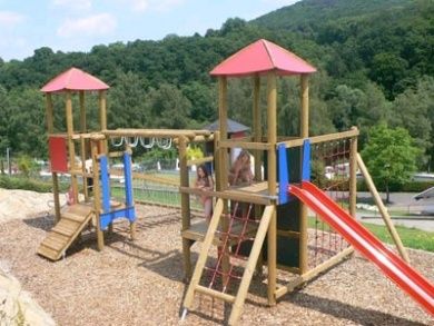 Camping Altschmiede **** - Ferienhäuser, Kanuverleih, Animation und Gastronomie