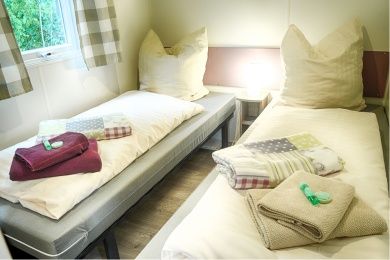 Häuschen im Grünen am Campingplatz Nahemühle