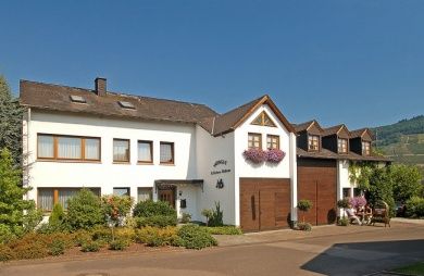 Weingut-Gästehaus Kettern-Matheus