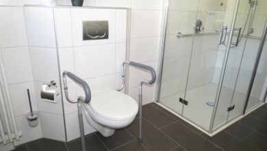 BARRIEREFREIE FERIENWOHNUNG LAVENDEL MIT PFLEGEBETT, MOSELBLICK, für Gäste mit eingeschränkter Beweglichkeit -  Rollstuhlfahrer -   kostenloses WLAN - Ferienweingut