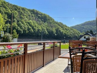 Bed & Breakfast Eifelpension Brückenschenke