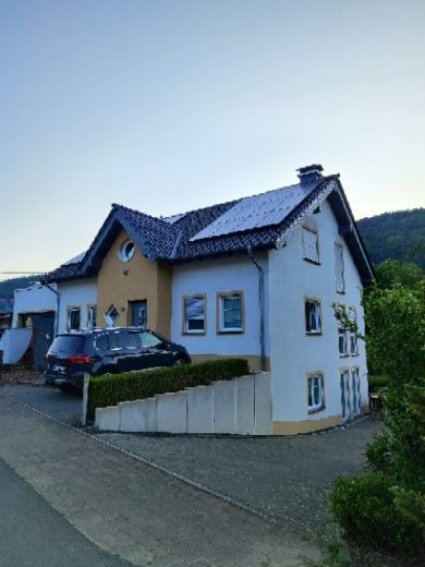 Ferienwohnung Burgblick in Prümzurlay