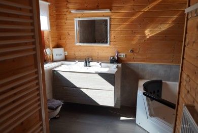 5 Sterne Ferienhaus Annika am idyllischen Waldsee Rieden