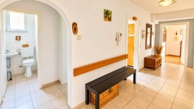 Villa Gast Salmagundi – Gruppenferienwohnung am Mittelrhein für 14 Erwachsene + 2 Kinder