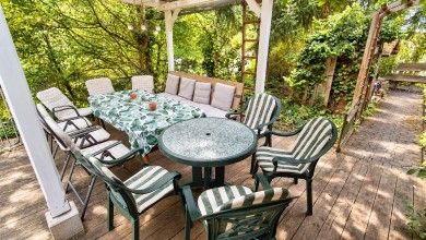 Villa Gast Salmagundi – Gruppenferienwohnung am Mittelrhein für 14 Erwachsene + 2 Kinder