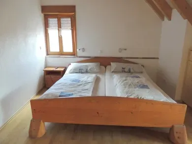 Ferienwohnungen und Gästezimmer Ehrhardt