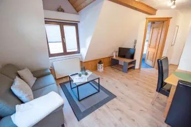 Ferienwohnungen und Gästezimmer Ehrhardt