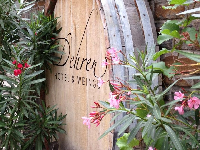 Hotel Restaurant Weingut Dehren im Herzen des Moselkrampen bei Cochem