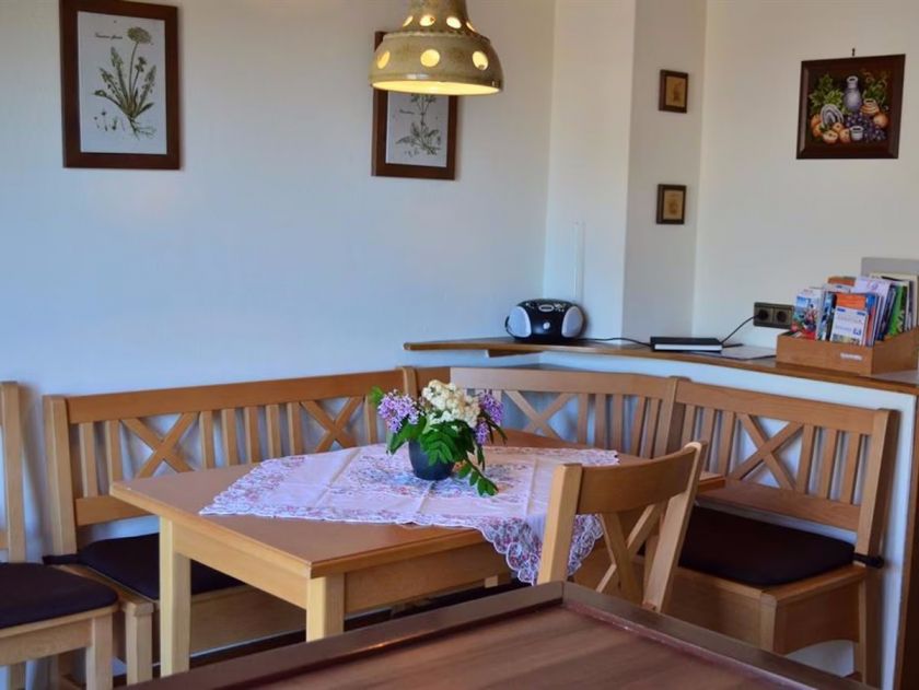 Ferienwohnung Ludwig – Großzügige Nichtraucher-Wohnung mit Balkon