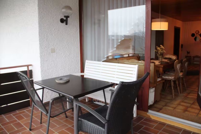 Große Wohnung mit Balkon Sulzbergblick