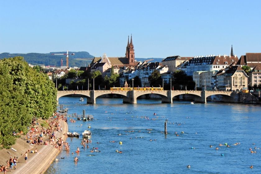 Basel - Anfahrt gratis mit unserer Gästekarte