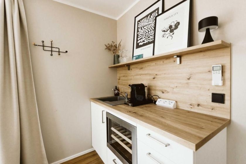 Modernes Tiny House Diva am Weingut