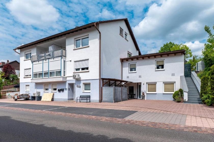 Pension, Ferienwohnungen und Restaurant Golsong