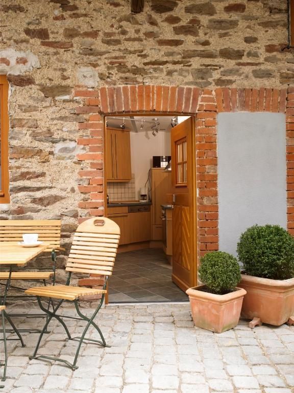 Mosel Ferienwohnung im Weingut Borchert – Springiersbacher Hof