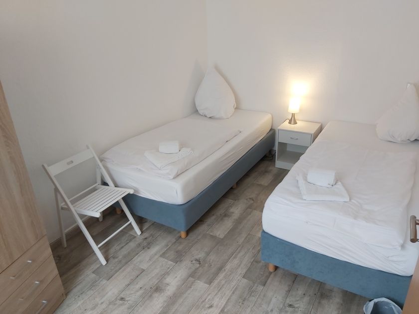 Ferienhaus L, Zimmer 1