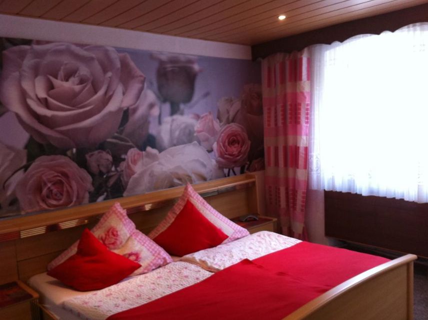 Restaurant Pension Zur Burg Eltz an der Mosel