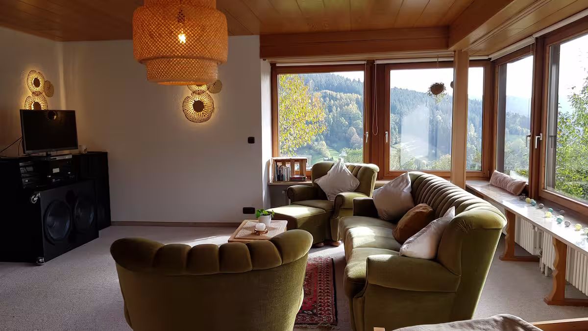 Große Wohnung mit Balkon Sulzbergblick