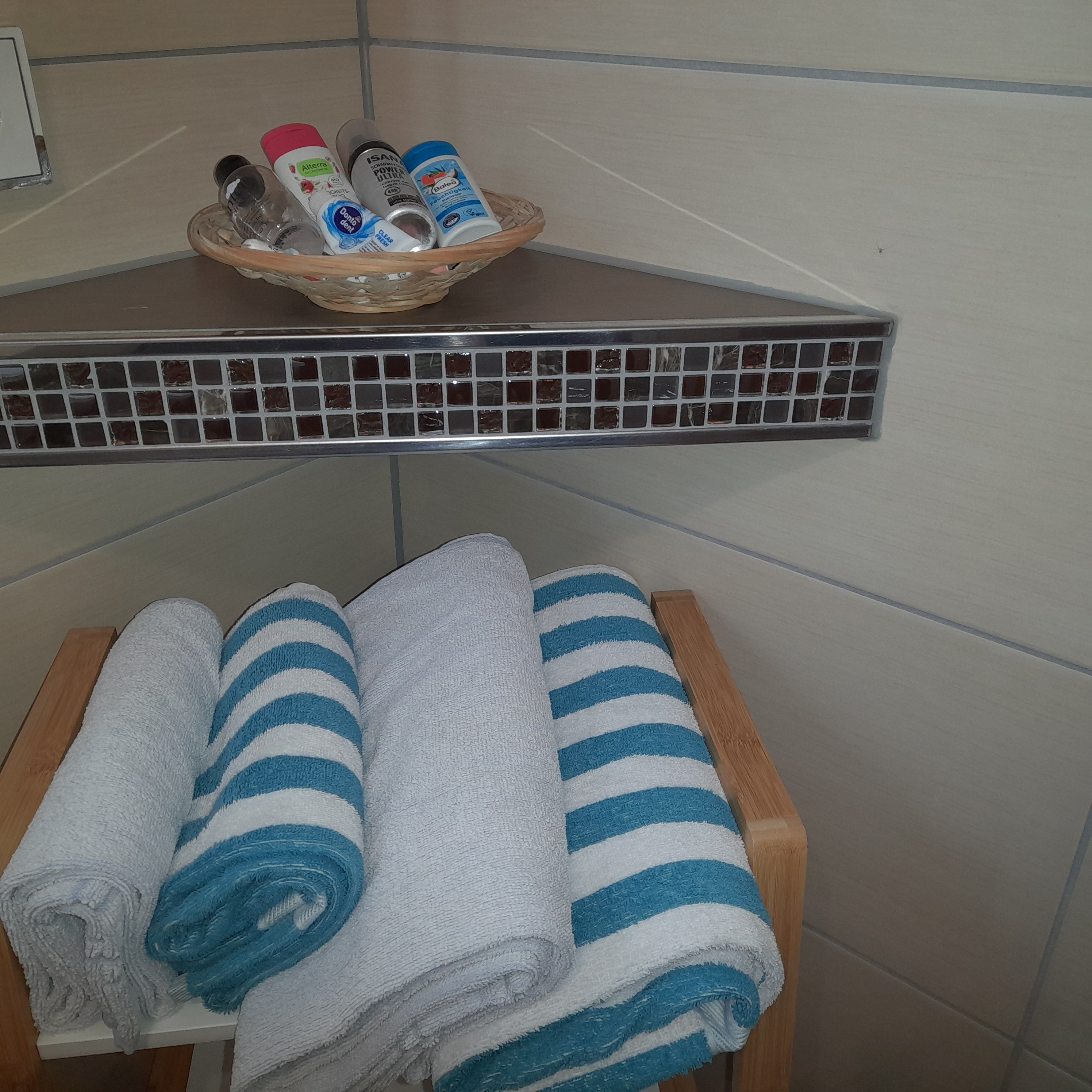 Ferienwohnung Sonnenblume mit Sauna, Garten, Liegewiese