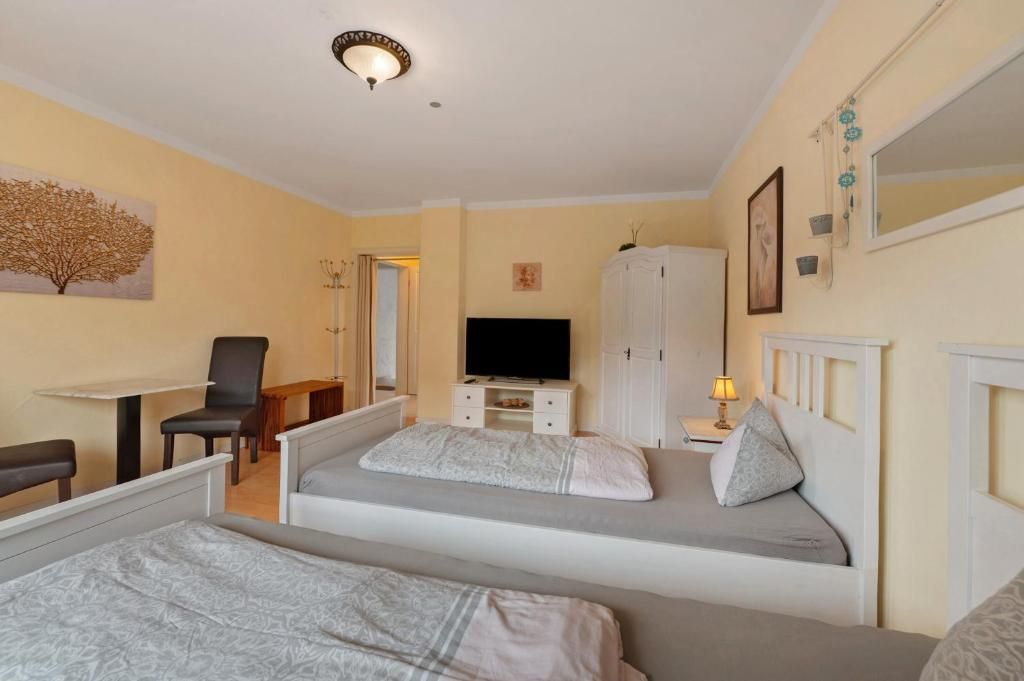 Pension, Ferienwohnungen und Restaurant Golsong