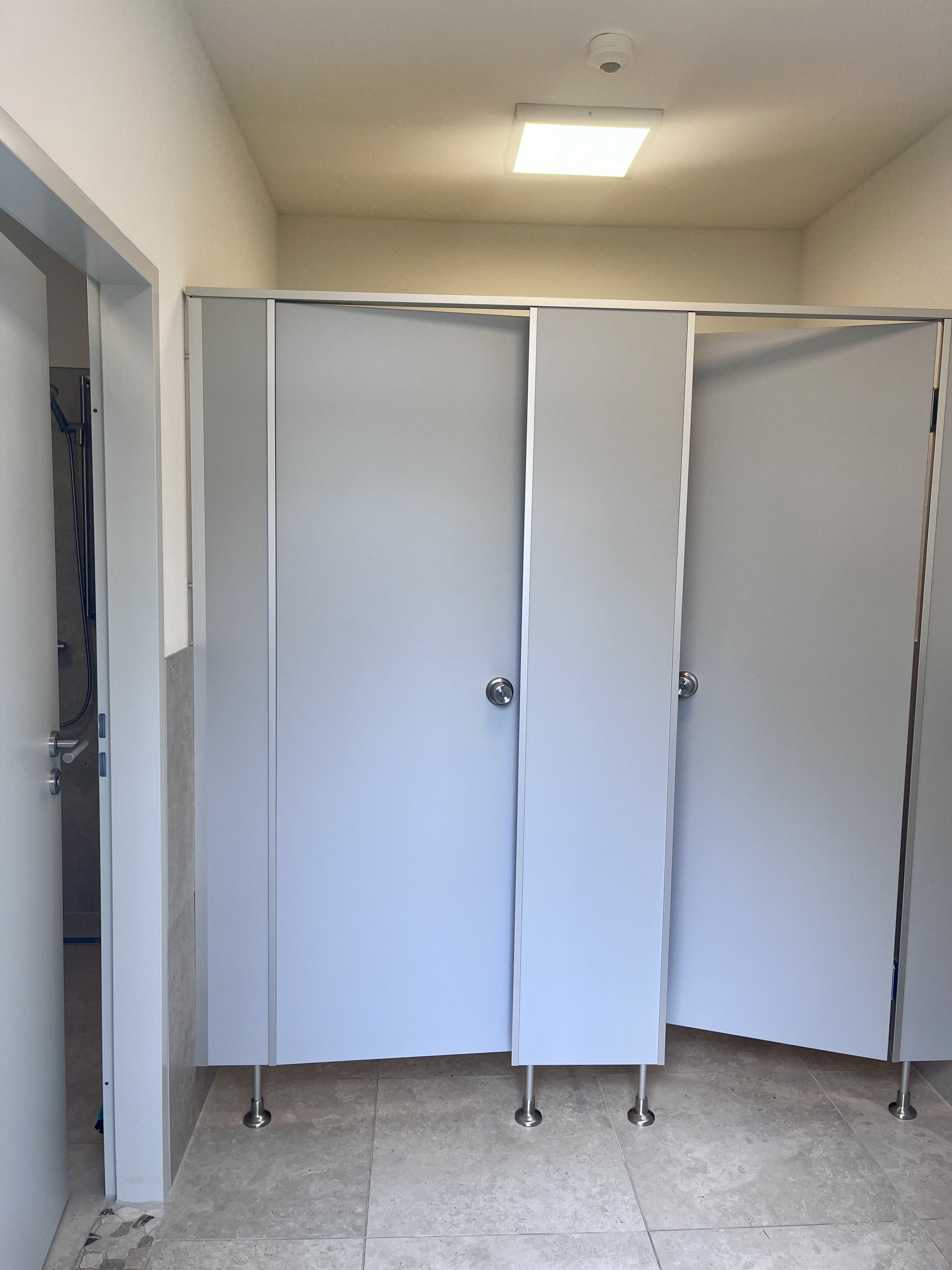 Toiletten/Dusch - Wohnmobilstellplatz